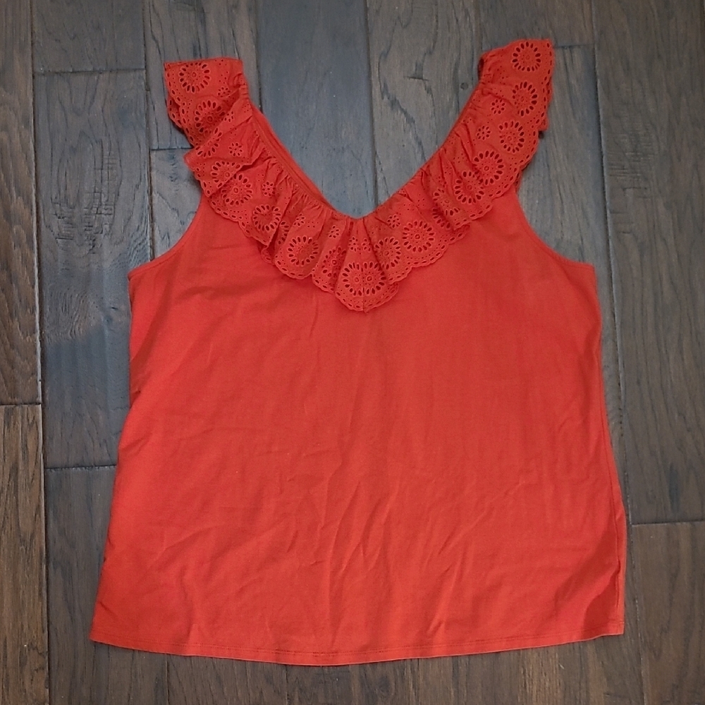 NWT Crown & Ivy women's sleeveless top with eyelet ruffle neckline size 1X